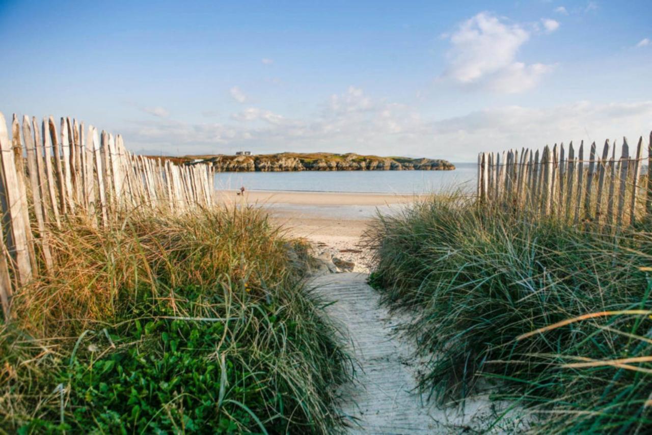 Charming 2 Bed House Near Rhoscolyn Discounts For Villa Holyhead Eksteriør bilde