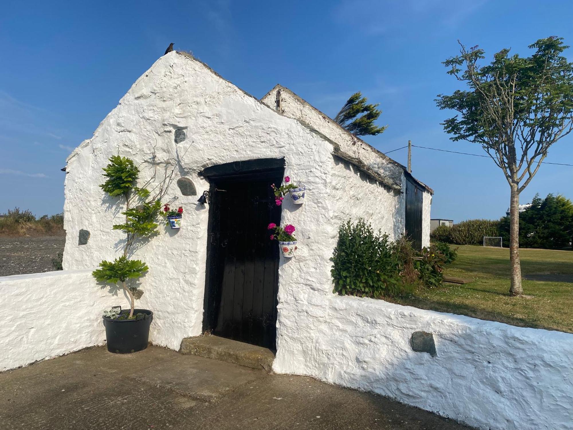 Charming 2 Bed House Near Rhoscolyn Discounts For Villa Holyhead Eksteriør bilde